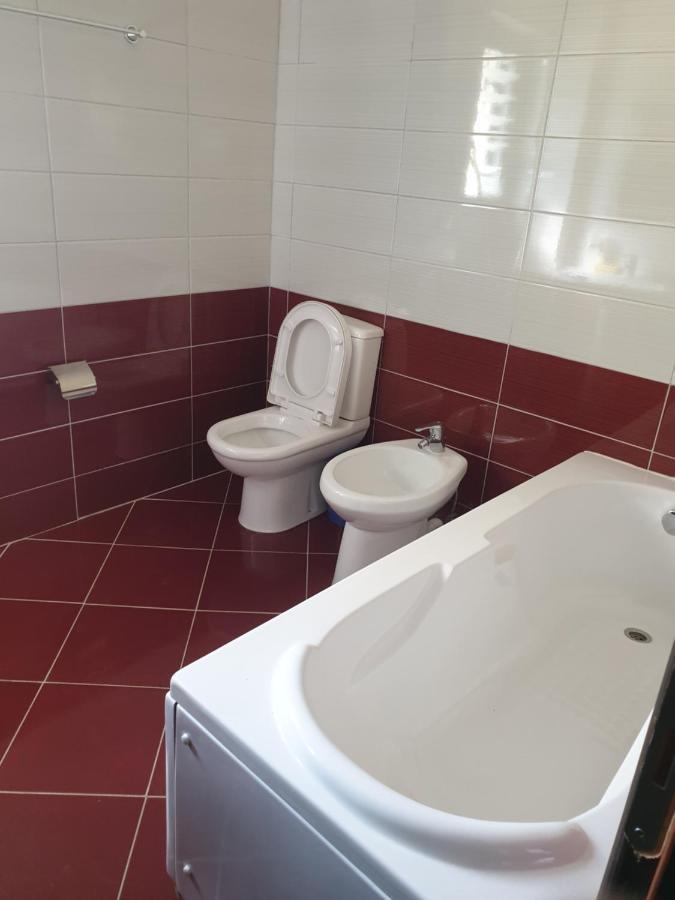 Villa Luiza Sarandë Eksteriør billede