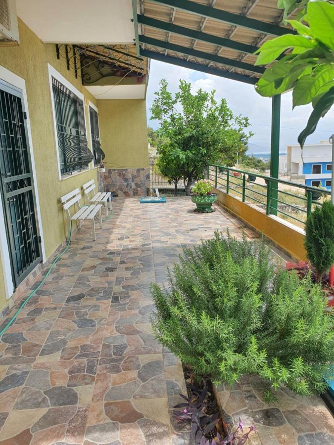 Villa Luiza Sarandë Eksteriør billede